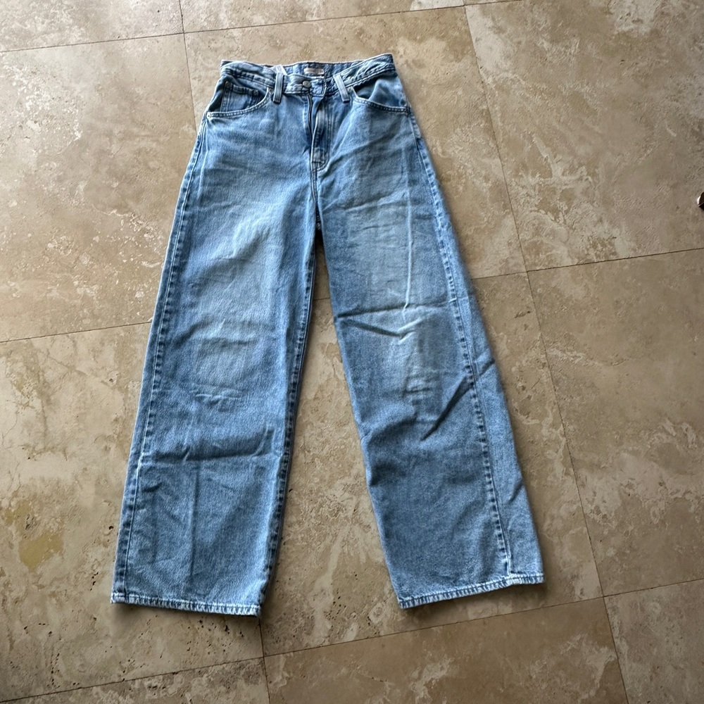 Levis cinch waist baggy Jeans